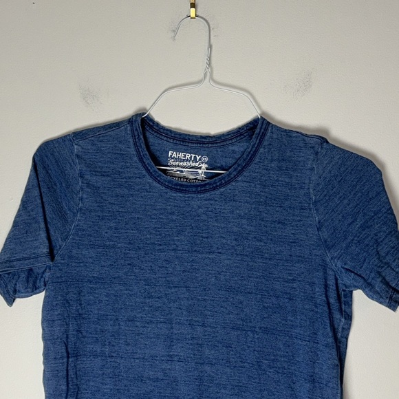 Faherty Blue Sunwashed XS Shirt - Picture 2 of 4
